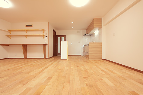 カエデ（メープル）無垢フローリング　施工写真