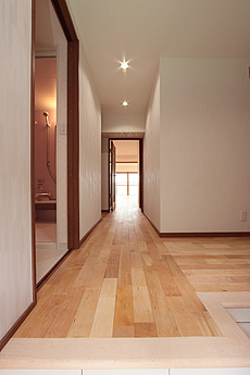 カエデ（メープル）無垢フローリング　施工写真