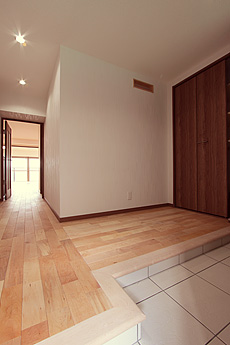 カエデ（メープル）無垢フローリング　施工写真