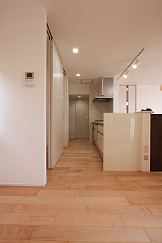 国産　板屋楓（イタヤ カエデ）無垢フローリング　施工写真