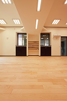 国産　板屋楓（イタヤ カエデ）無垢フローリング　施工写真