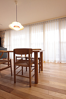 ホワイト オーク 無垢フローリング　施工写真