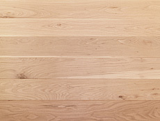 写真：ホワイトオーク 無垢フローリング　無塗装・一枚物・節あり