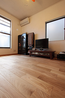 ホワイト オーク 無垢フローリング　施工写真