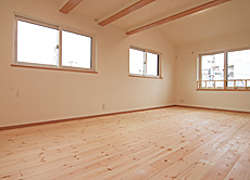 パイン　無垢フローリング　施工写真