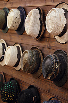 パイン　無垢フローリング & 無垢羽目板　施工写真