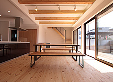 パイン 床暖房対応 無垢フローリング 施工写真