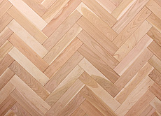 写真：山桜（本桜） ヘリンボーン フローリング 無塗装品