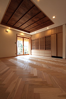 国産 山桜（本桜） ヘリンボーン フローリング　施工写真