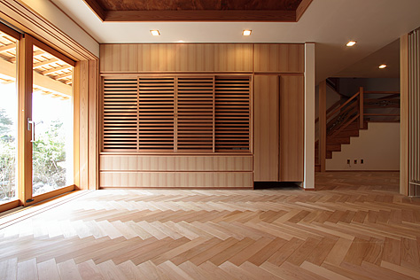 国産 山桜（本桜） ヘリンボーン フローリング　施工写真