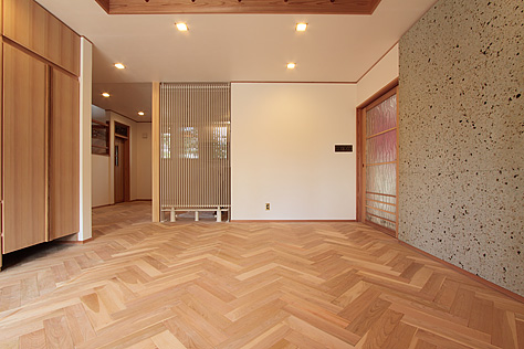 国産 山桜（本桜） ヘリンボーン フローリング　施工写真