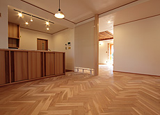 国産 山桜（本桜） ヘリンボーン フローリング　施工写真