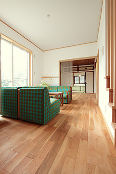 山桜（本桜）　無垢フローリング　施工写真