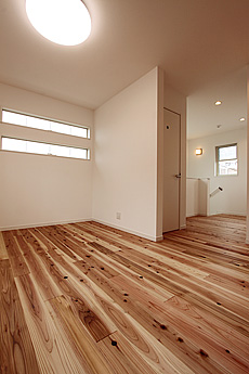 杉（すぎ）無垢フローリング　施工写真