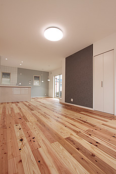 杉（すぎ）無垢フローリング　施工写真