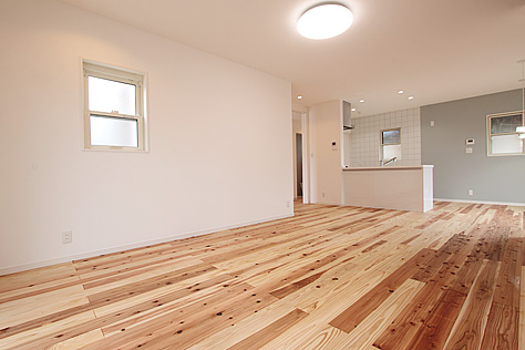 杉（すぎ）無垢フローリング　施工写真