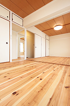 杉（すぎ）無垢フローリング　施工写真