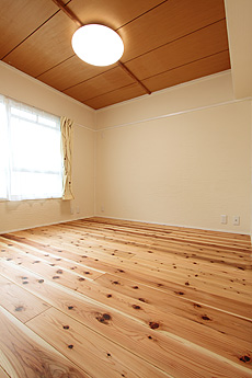 杉（すぎ）無垢フローリング　施工写真