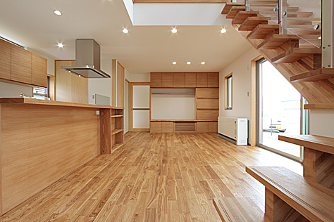 タモ（アッシュ）無垢フローリング　施工写真