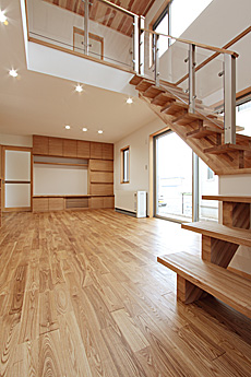 タモ（アッシュ）無垢フローリング　施工写真