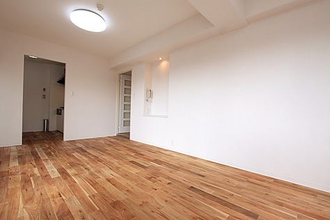 鬼くるみ（ウォールナット） 無垢フローリング　施工写真