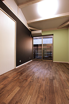 鬼くるみ（ウォールナット） 無垢フローリング　施工写真