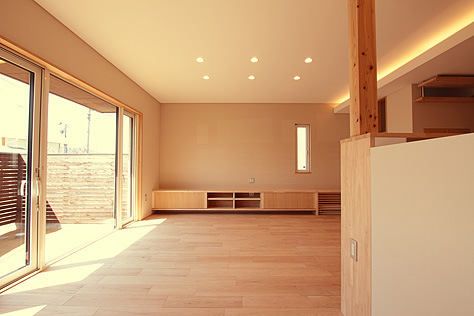 鬼くるみ（ウォールナット） 無垢フローリング　施工写真