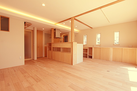 鬼くるみ（ウォールナット） 無垢フローリング　施工写真