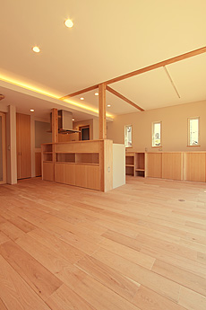 鬼くるみ（ウォールナット） 無垢フローリング　施工写真