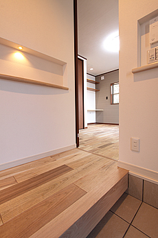 国産　鬼胡桃（くるみ）　無垢フローリング　施工写真