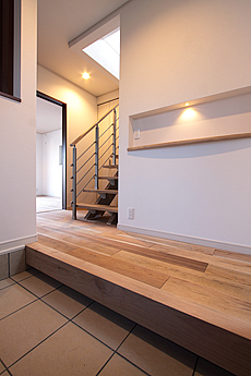 国産　鬼胡桃（くるみ）　無垢フローリング　施工写真