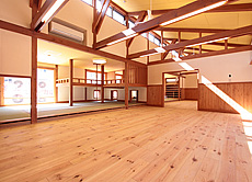 南部赤松（ナンブアカマツ） 無垢フローリング 施工写真