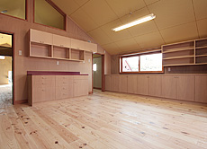 南部赤松（ナンブアカマツ）無垢フローリング　施工写真