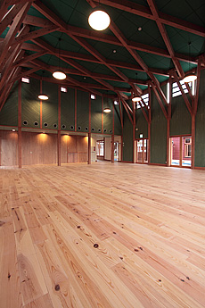 南部赤松（ナンブアカマツ）無垢フローリング　施工写真