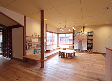 南部赤松（ナンブアカマツ）無垢フローリング　施工写真