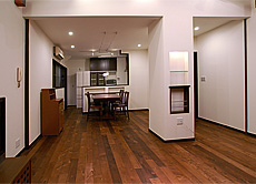 ラスティック調 バーチ（カバ） 無垢フローリング 施工写真