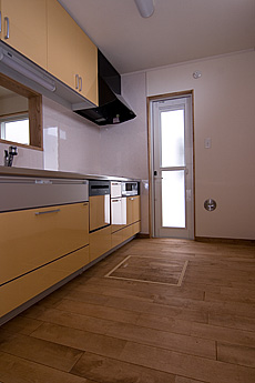 樺（カバ/バーチ）無垢フローリング　施工写真