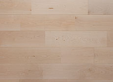 樺（カバ/バーチ）無垢フローリング　施工写真