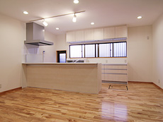 バーチ（カバ） 床暖房対応無垢フローリング　施工写真