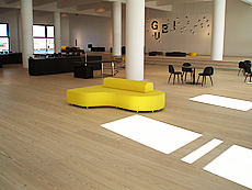 米松（ダグラスファー） 幅広フローリング 施工例