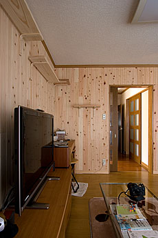 桧（ひのき）　無垢羽目板　施工写真