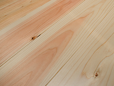 写真：土佐桧（ひのき）　床暖房対応　無垢フローリング（節なし・上小込）