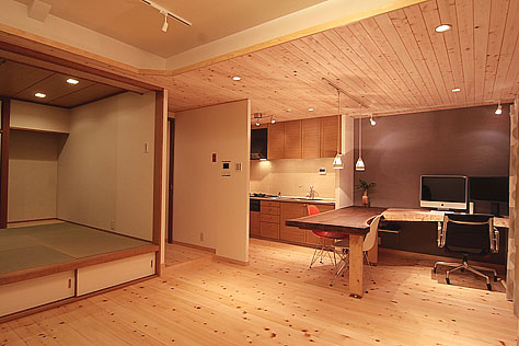 木曽桧（ひのき）無垢フローリング　施工写真