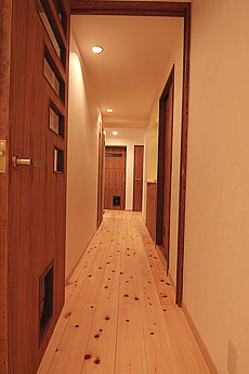 桧（ひのき）無垢フローリング　施工写真