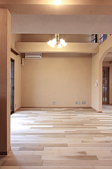 国産　朴の木（ホオノキ） 無垢フローリング　施工写真