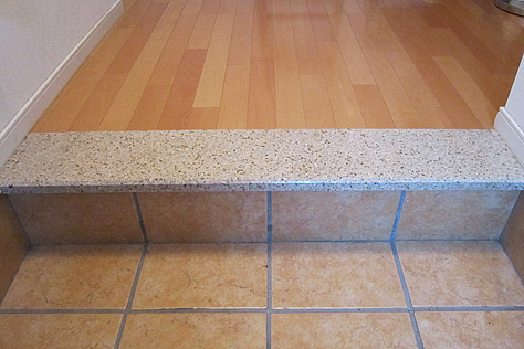 写真：御影石　框（かまち）材　使用例