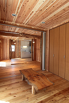 杉（すぎ）　内装羽目板　施工写真