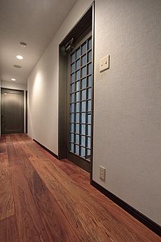 花梨（カリン）　無垢フローリング　施工写真