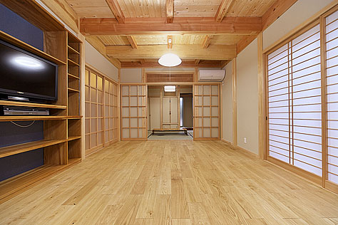 国産 栗（くり） 無垢フローリング　施工写真