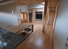 カエデ（メープル）床暖房対応 無垢フローリング　施工写真